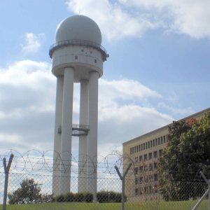 Kapitelbild: Tempelhof Radar FPS 117