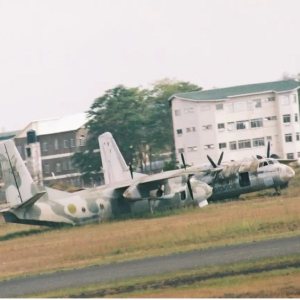 Kapitelbild: Kenya to auction off more than 70 junk planes