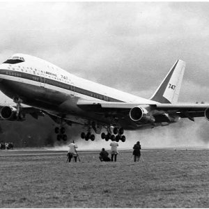 Folge 99: Design der B747