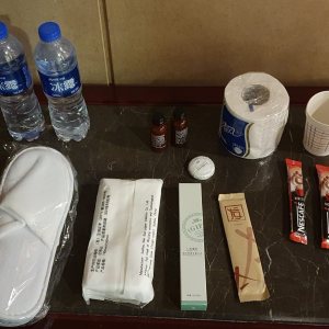 Folge 101: Hotel Amenity Kit