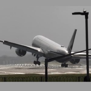 Folge 118: Hard Touchdown A350