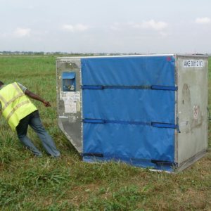 Folge 125: Container in der Wiese I