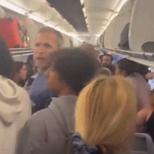 Folge 155: Evacuierung der  AA2045 in SFO am 12.07.24