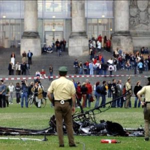 Folge 174: UL Crash vor dem Bundestag