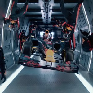 Folge 174: Nicht Formal eins, aber RedBull in Zero G