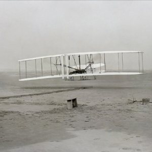 Folge 208: OTD: morgen war der erste Motorflug 1903