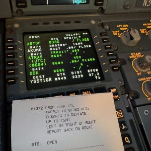 Folge 215: Just a typical day flying in the South Pacific.
