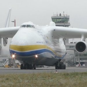 Folge 226: Von Dietmar: CFWU 225 vs AN 225