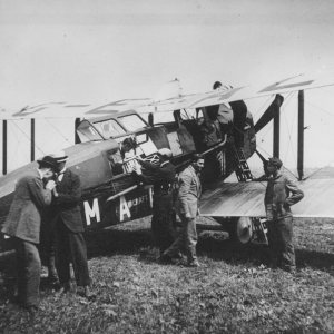 Kapitelbild: OTD 1019: commercial aviation entered a new era